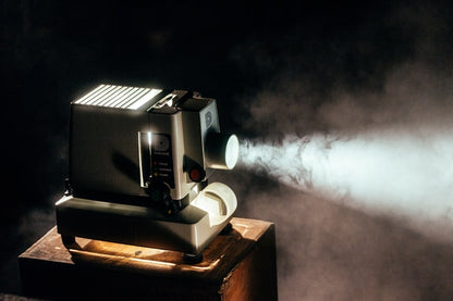 Mini portable projector home cinema