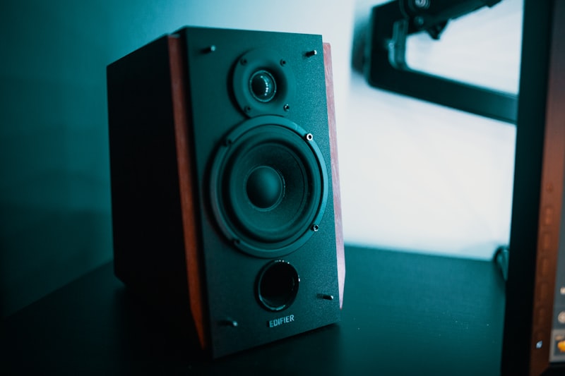 Wireless speaker on table lifestyle